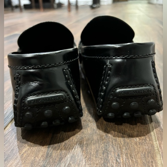 Authentic LV leather Loafer with Mongram ! main image 4